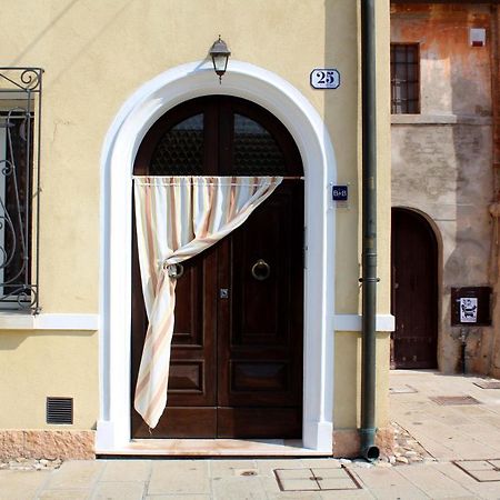 Porta Del Carmine Bed & Breakfast Comacchio Eksteriør bilde