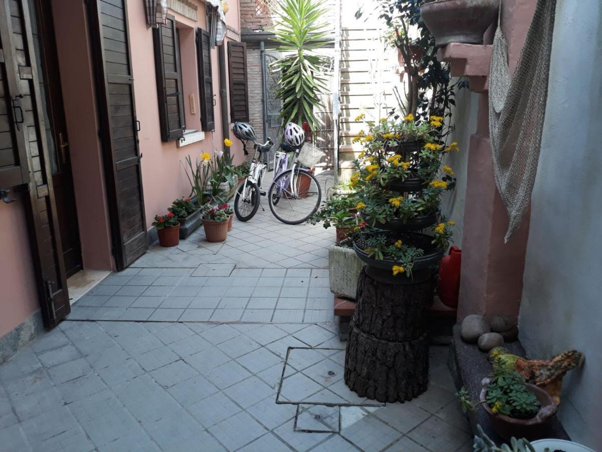 Porta Del Carmine Bed & Breakfast Comacchio Eksteriør bilde