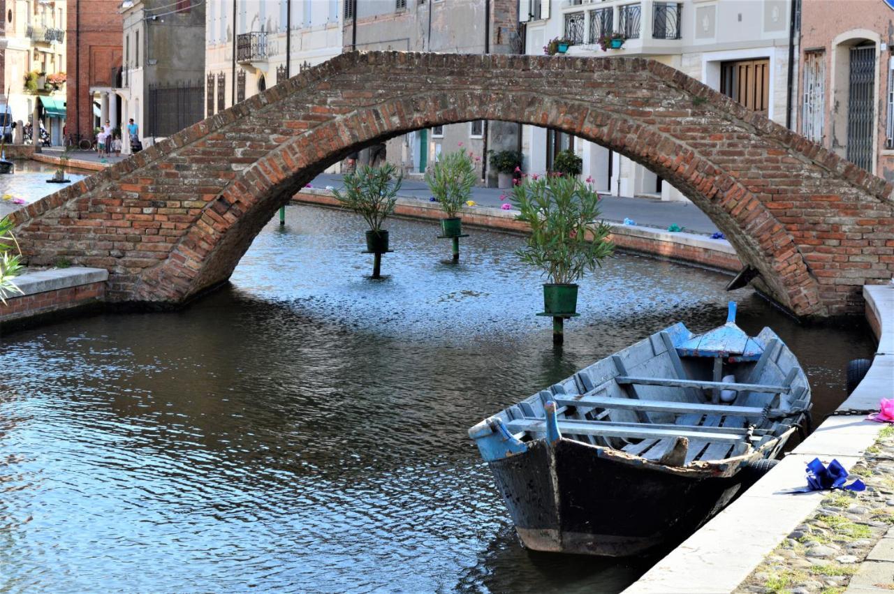Porta Del Carmine Bed & Breakfast Comacchio Eksteriør bilde